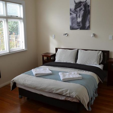 Villa 185- Central Masterton Bagian luar foto